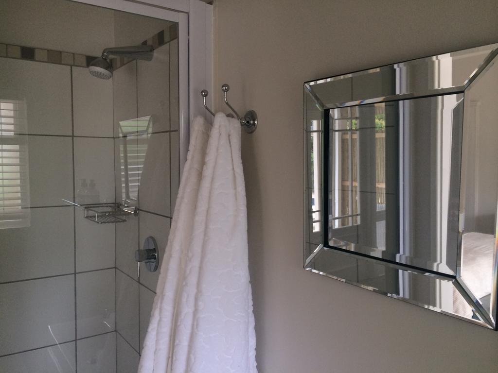 Bollard Bay House Bed & Breakfast Knysna Oda fotoğraf